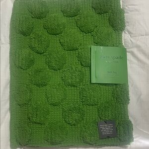 kate spade Vibrant Green Textured Bath Rug